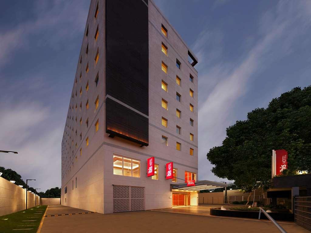 Ibis Coimbatore City Centre - An Accor Brand Экстерьер фото